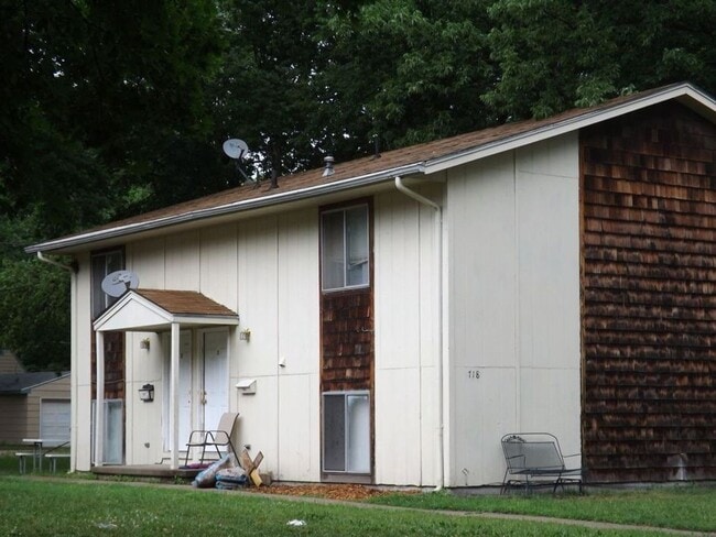 property at 718 Kearney St