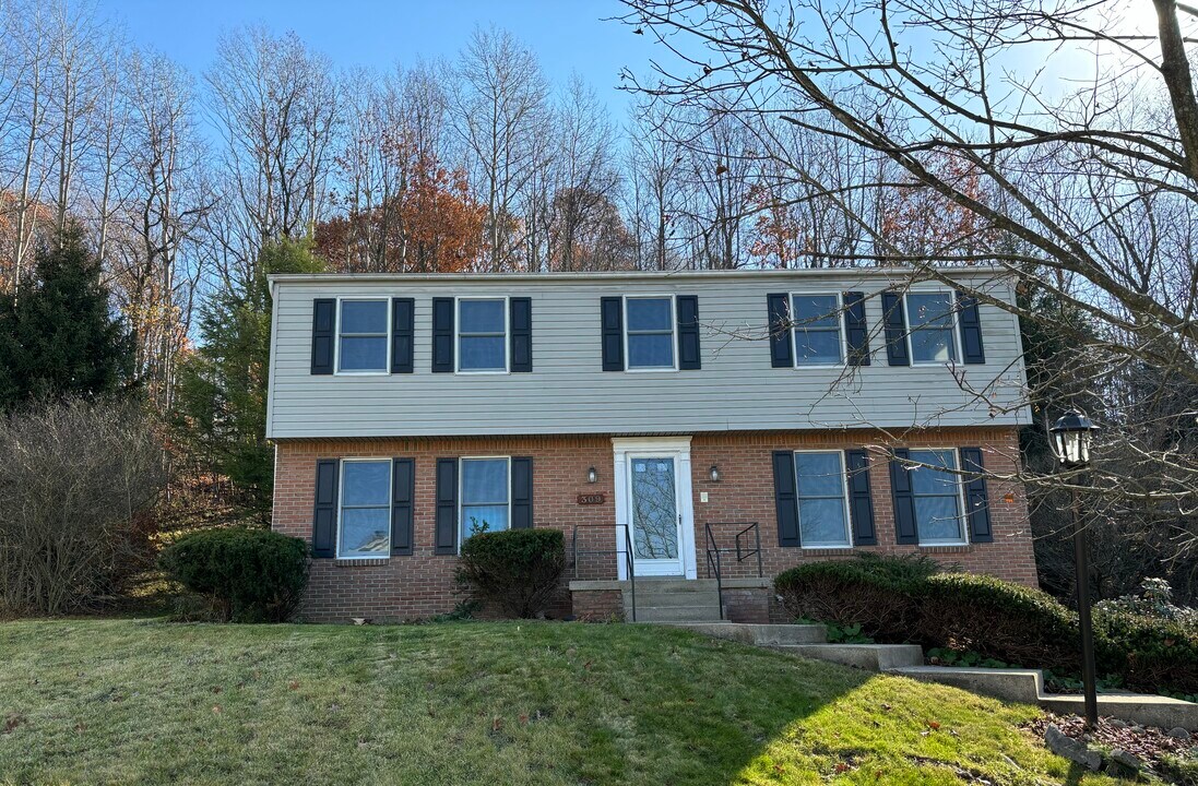 309 Dogwood Dr in Delmont, PA - Building Photo