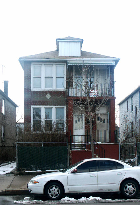 1361 Rosedale Ave in Bronx, NY - Building Photo