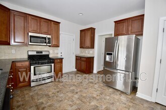 517 Dock Side Ln NW in Concord, NC - Building Photo - Building Photo