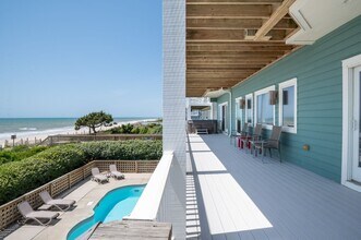 124 Ocean View Ln in North Topsail Beach, NC - Building Photo - Building Photo