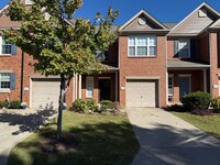 8223 Rossi Rd in Brentwood, TN - Foto de edificio - Building Photo