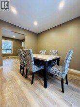 4935 Willmott St in Niagara Falls, ON - Building Photo - Building Photo