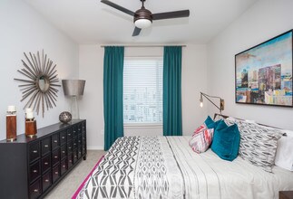 Spoke Apartments in Atlanta, GA - Foto de edificio - Interior Photo