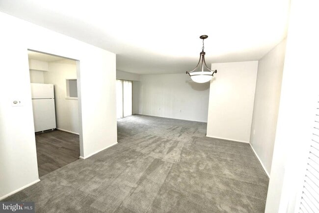 11326 Cherry Hill Rd in Beltsville, MD - Building Photo - Building Photo