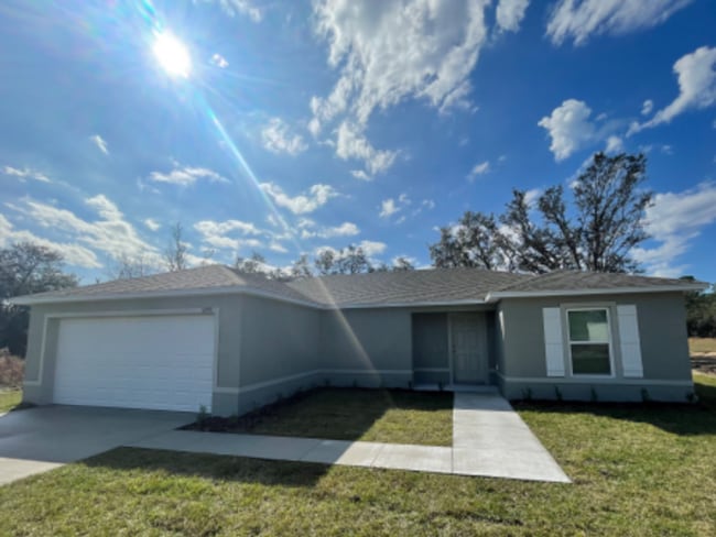 property at 5998 SW 154th Place Rd