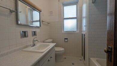 5707 N Campbell Ave, Unit 2 in Chicago, IL - Building Photo - Building Photo