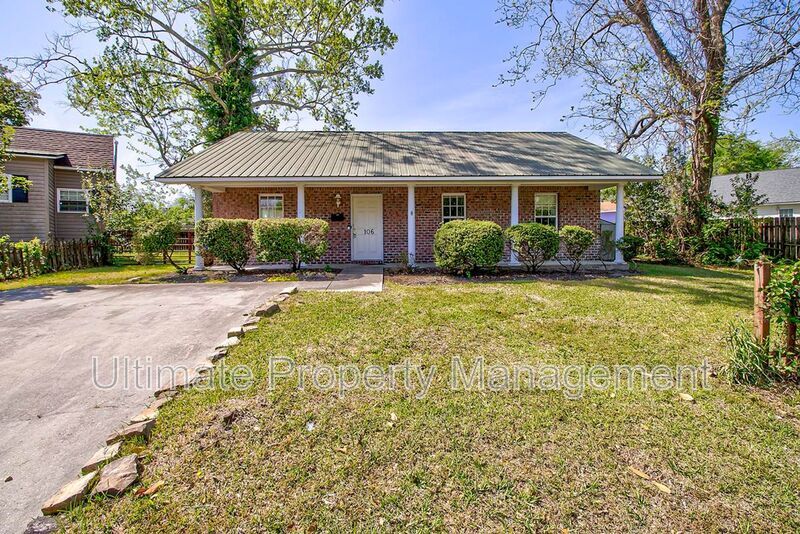 2106 Fowler St in Wilmington, NC - Building Photo