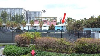 3204 Colony Club Rd, Unit 1 in Pompano Beach, FL - Building Photo