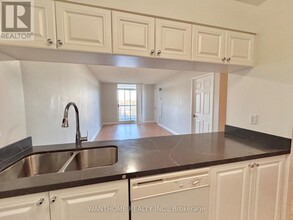 28-828 Empress Ave in Toronto, ON - Building Photo - Building Photo