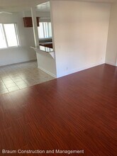 13115 Oxnard St in Los Angeles, CA - Building Photo - Building Photo