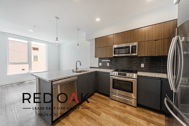 property at 2880 James M Wood Blvd