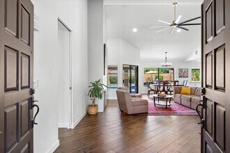 10628 E Cinnabar Ave in Scottsdale, AZ - Building Photo - Building Photo