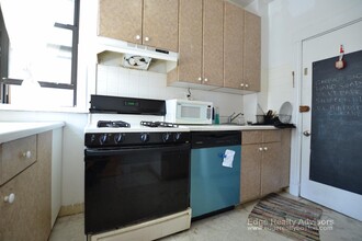 30 Glenville Ave, Unit 2 in Boston, MA - Building Photo - Building Photo