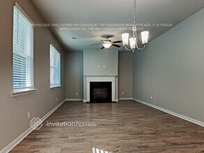 7454 Faith St in Fairburn, GA - Building Photo - Building Photo