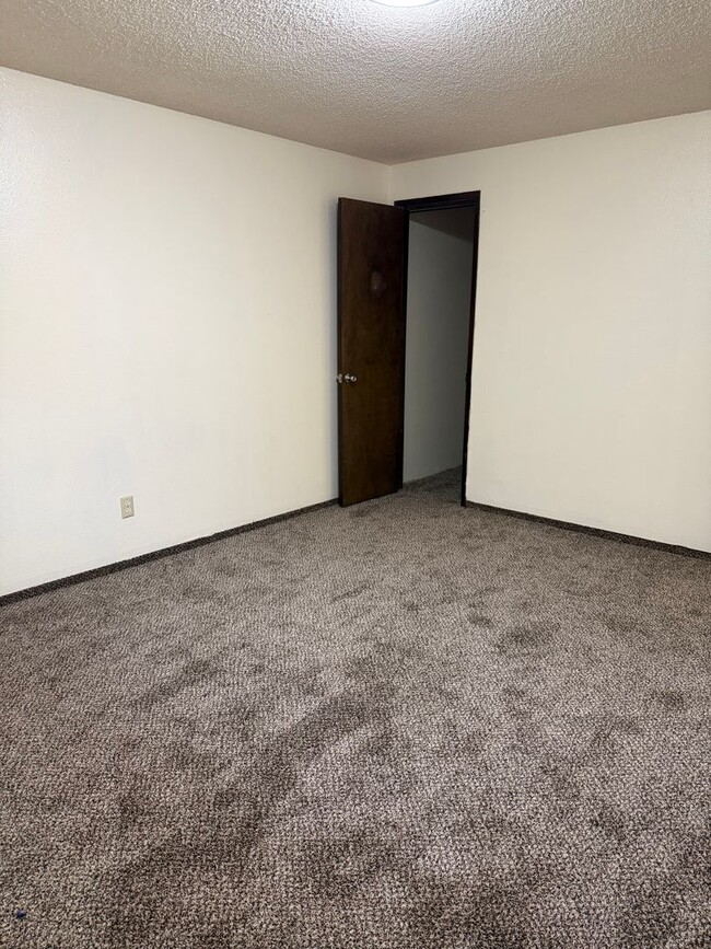 204 NW 14th St in Pendleton, OR - Building Photo - Building Photo