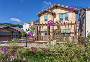 43 Persimmon Walk in Orinda, CA - Foto de edificio - Building Photo