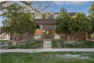 DODGE STREET APARTMENTS