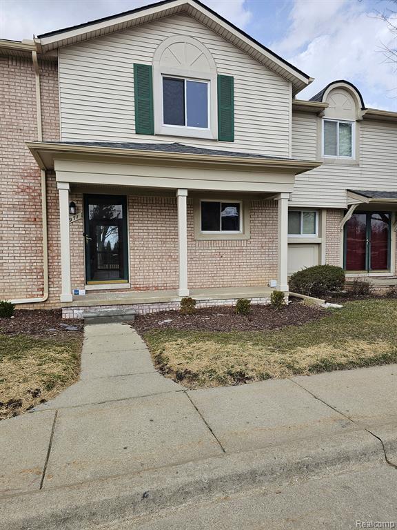 1971 E Franklin Dr in Canton, MI - Building Photo - Building Photo