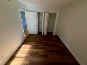 1481 Windorah Way, Unit b in West Palm Beach, FL - Foto de edificio - Building Photo