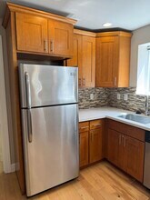 934 Martin Luther King Jr Way S, Unit B in Seattle, WA - Building Photo - Building Photo