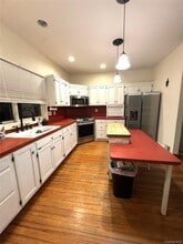 116 Castle Heights Ave in Nyack, NY - Building Photo - Building Photo