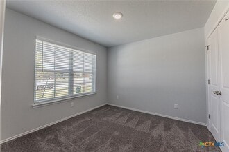 1226 LEXINGTON Dr in Copperas Cove, TX - Foto de edificio - Building Photo