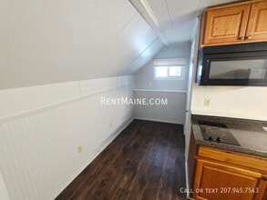 18 Main Rd in Holden, ME - Building Photo - Building Photo