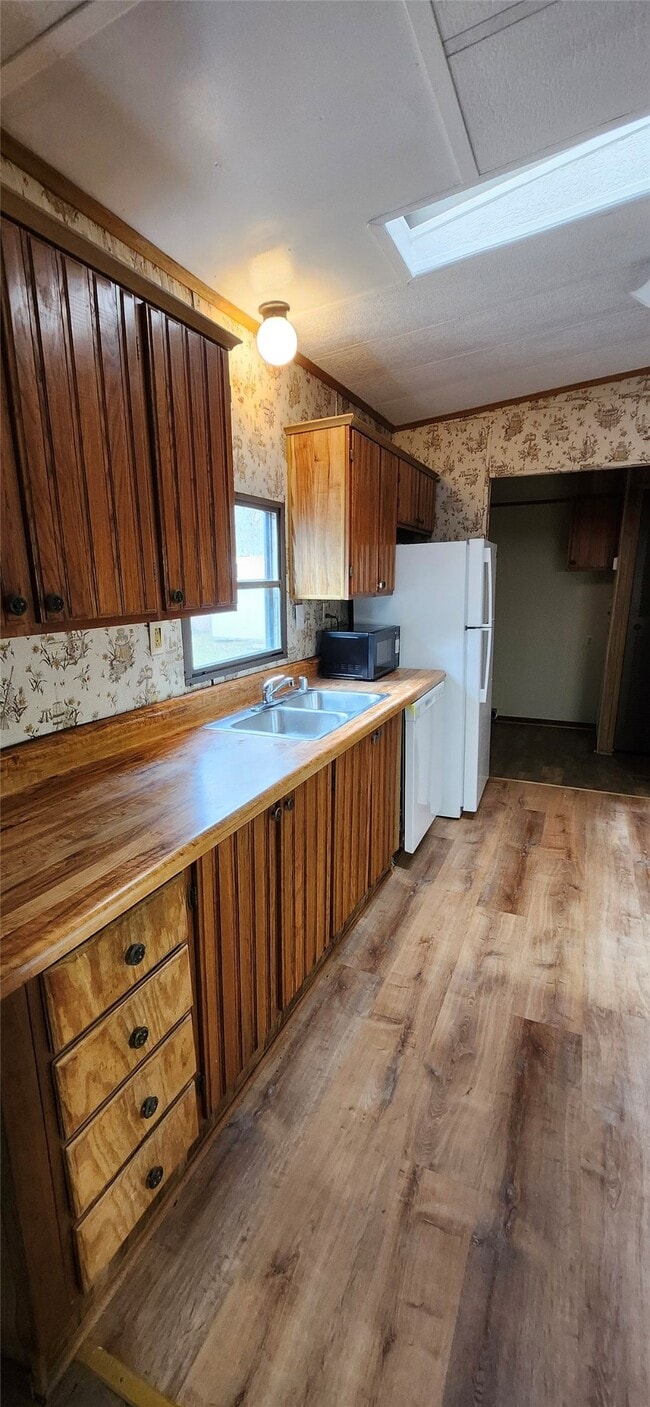 property at 125 Frank Cloud Rd