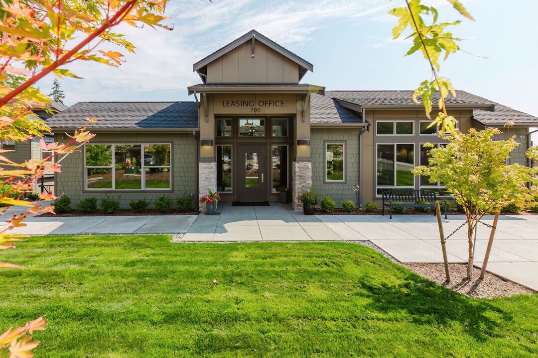 Norland Trails in Poulsbo, WA - Foto de edificio