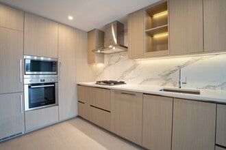 13778-13100 100 Ave in Surrey, BC - Building Photo - Building Photo