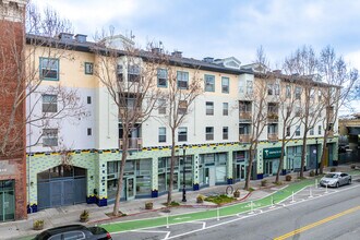 135 Valencia St in San Francisco, CA - Building Photo - Primary Photo