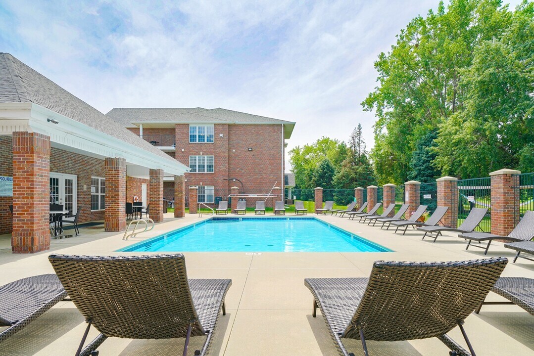 Williamsburg Park Apartments in Lincoln, NE - Foto de edificio