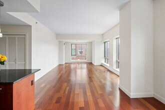17 Otis St in Cambridge, MA - Building Photo - Building Photo