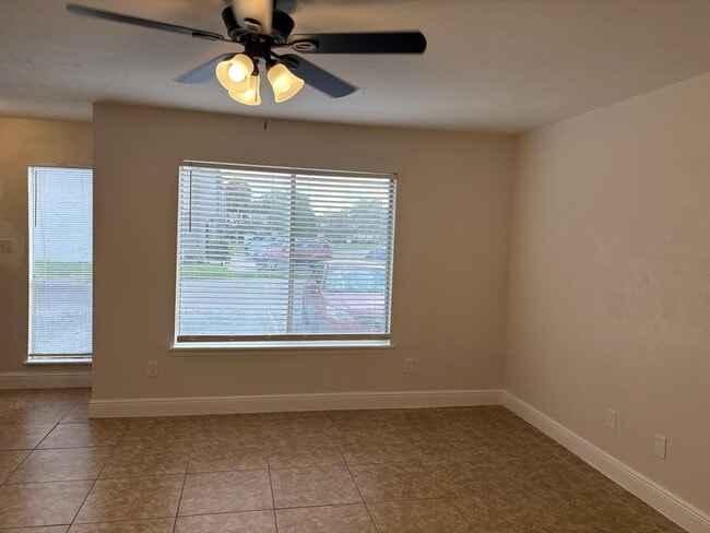 2227 Lyme Bay Dr in Orlando, FL - Building Photo - Building Photo