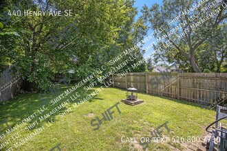 440 Henry Ave SE in Grand Rapids, MI - Building Photo - Building Photo