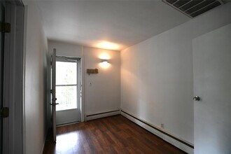 3 Polizzi Dr, Unit 2 in Marlboro, NY - Building Photo - Building Photo