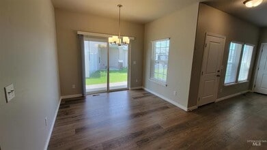 2981 Lisa Ct in Twin Falls, ID - Foto de edificio - Building Photo