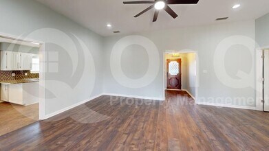 2210 Ridgewood in Carrollton, TX - Building Photo - Building Photo