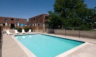 Pool - Villas on 76th Apartamentos in Denver, Colorado