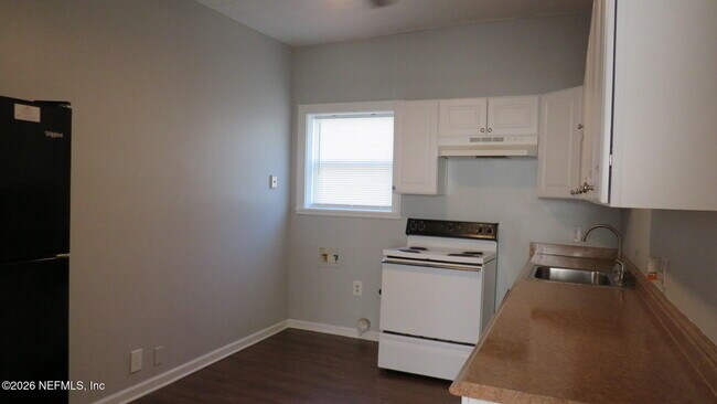 1935 San Marco Blvd in Jacksonville, FL - Foto de edificio - Building Photo