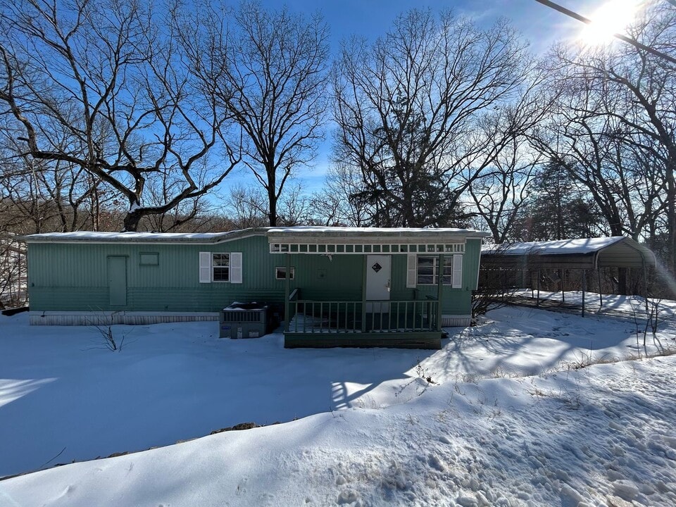 24 Skyline Dr in Bella Vista, AR - Building Photo