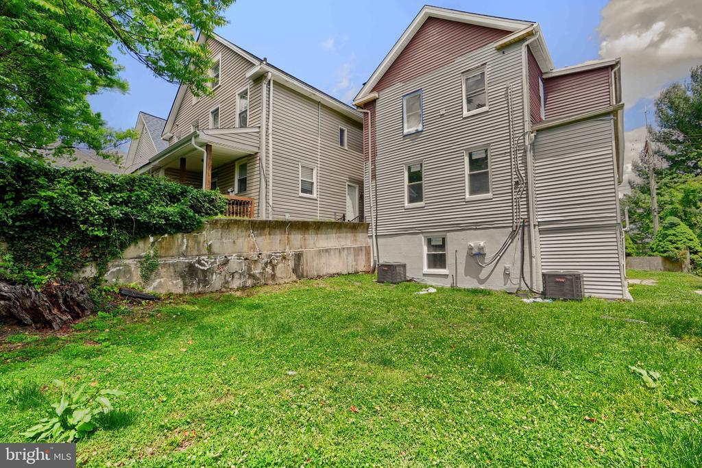 3534 Poole St in Baltimore, MD - Building Photo