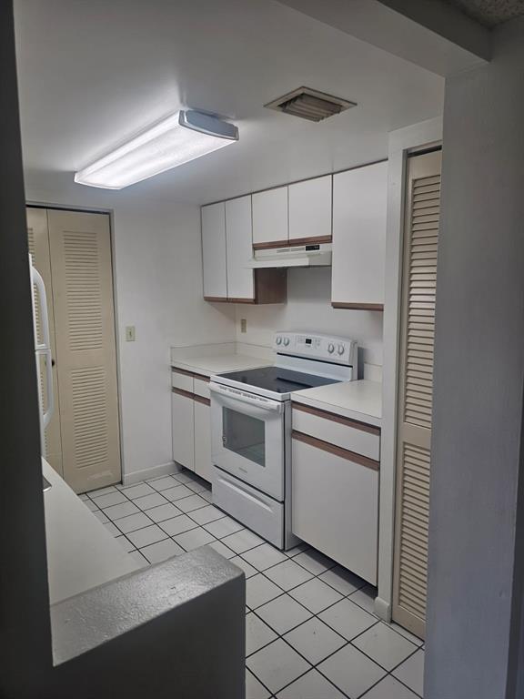 9799 Westview Dr, Unit 1025