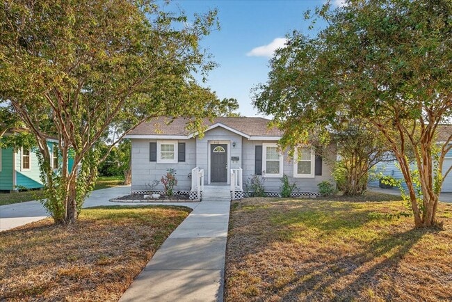 property at 3516 Topeka St