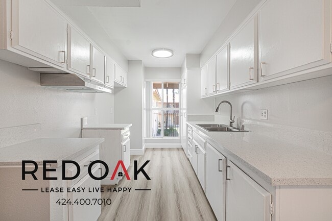 property at 615 Erie St