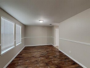 502 Cleveland Dr in Lavon, TX - Building Photo - Building Photo