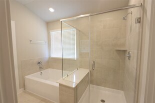 1530 Waggoner Rnch Ct in Conroe, TX - Building Photo