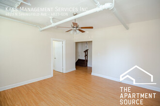 4819 N Springfield Ave, Unit 2 in Chicago, IL - Building Photo - Building Photo