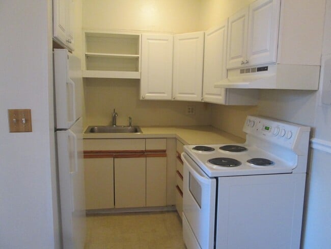 property at 6 Arizona Terrace